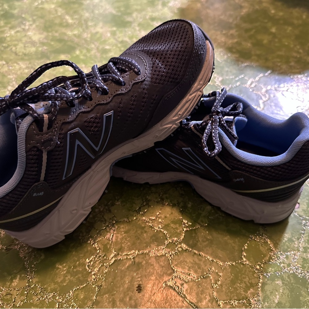 New Balance Women’s sneakers